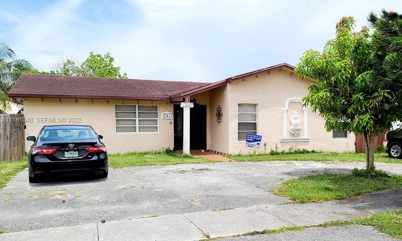 241 Northwest 135th Avenue, Miami, FL 33182